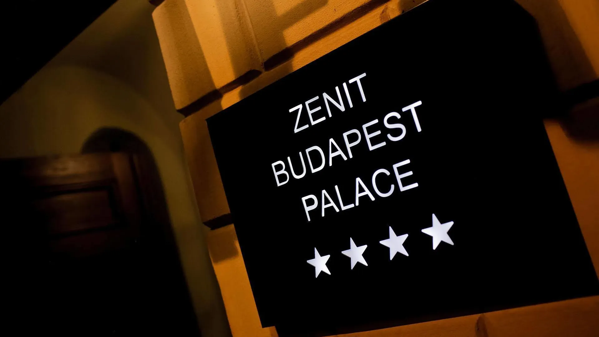 Hotel Zenit Budapest Palace 4*,  Hongarije